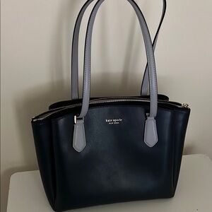Kate Spade Booked Tote in Navy
